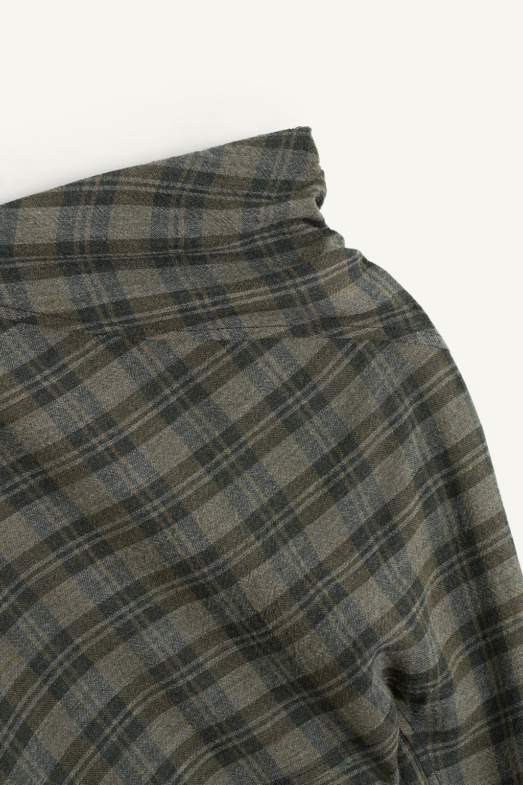 Loose-Fitting Plaid Shawl Top