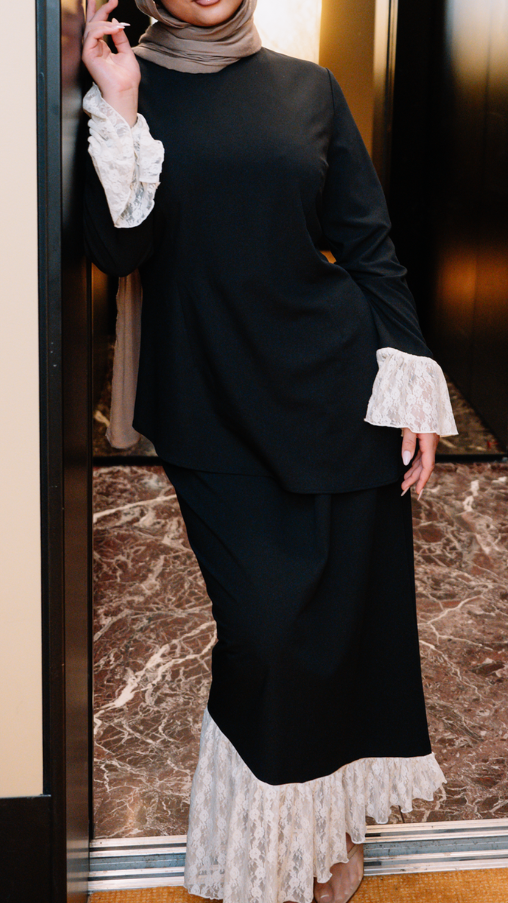 Lace Long-Sleeved Luxury Set