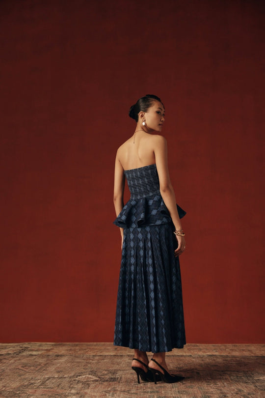 Ruffled Diamond-Patterned Set