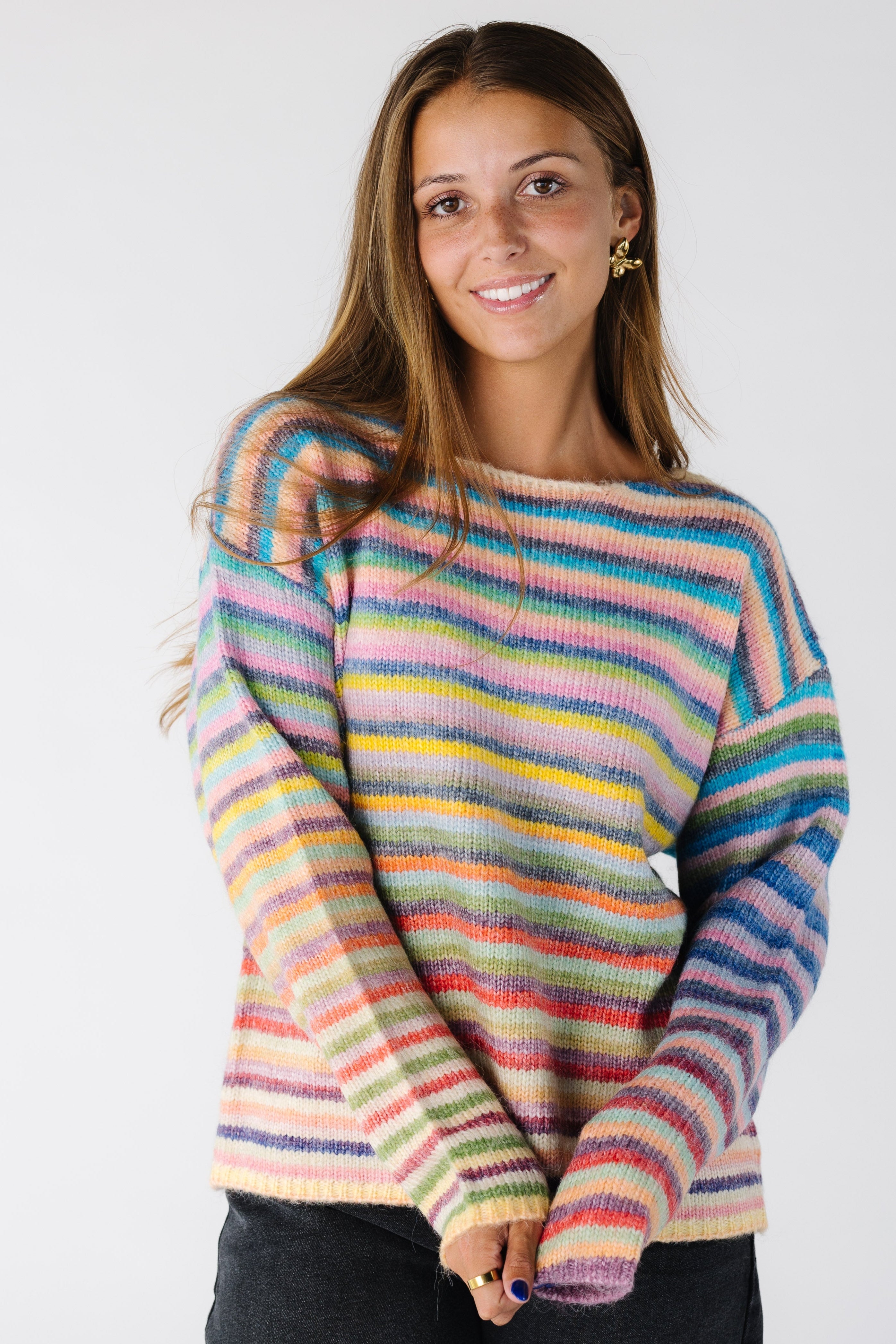 Rainbow striped pullover (colors may vary per piece)