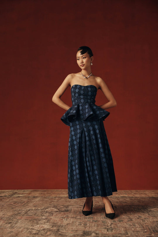 Ruffled Diamond-Patterned Set