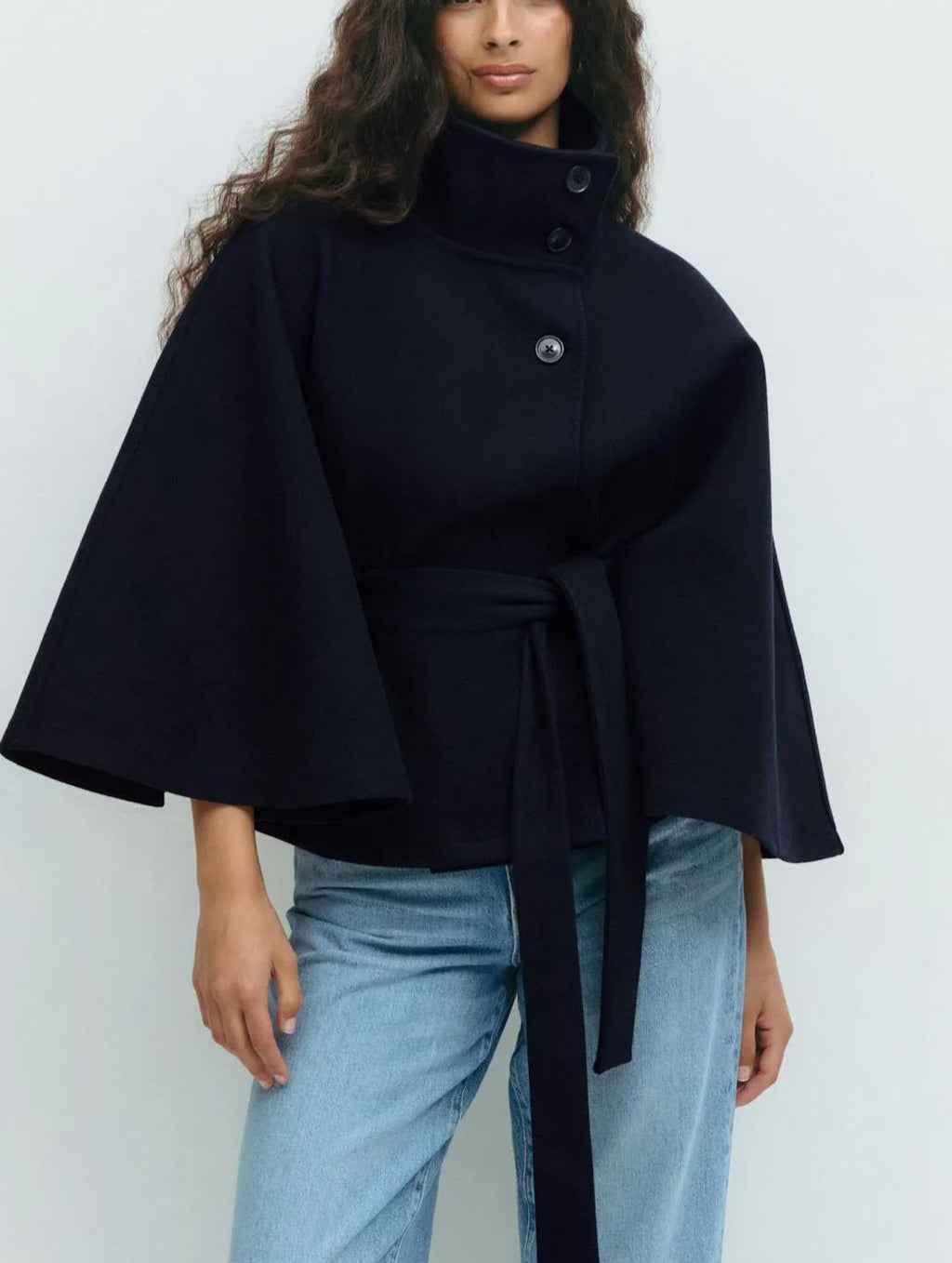 Belt cape jacket